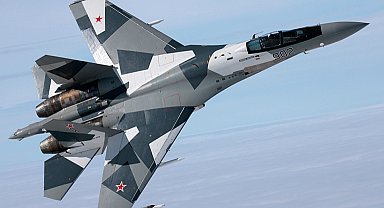 Rusya Ukrayna'da enerji tesislerini ve askeri havaalanı altyapısını vurdu