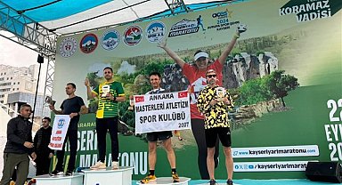 Şanlıurfalı atlet Eyyüp Yabatu Kayseri Yarı Maratonu’nda birinci oldu