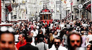 TÜİK-İstanbul'da doğuşta beklenen yaşam süresi 78,6 yıl oldu