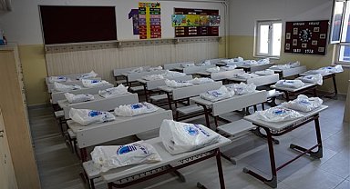 Tuzla Belediyesi’nden 50 bin öğrenciye kırtasiye desteği