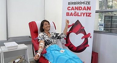 Ünlü oyuncuların Kızılay’ın “Birbirimize Candan Bağlıyız” kampanyasına desteği sürüyor