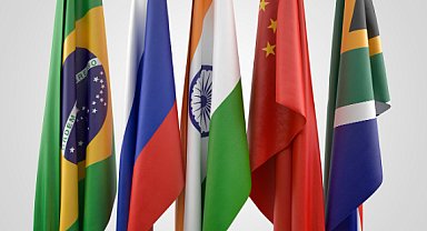 Ushakov: BRICS ülkeleri Türkiye'nin birliğe katılma teklifini değerlendirecek