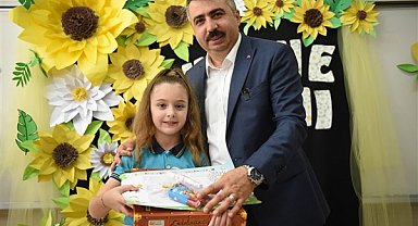 Yıldırım Belediyesi’nin öğrencilere kırtasiye desteği