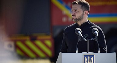 Zelenski, Devlet Acil Durum Hizmetleri'nin personeliyle bir araya geldi