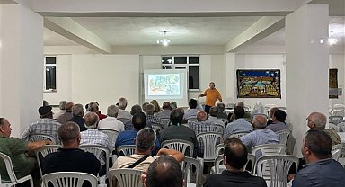 Zeytin üreticileri eğitimde buluştu