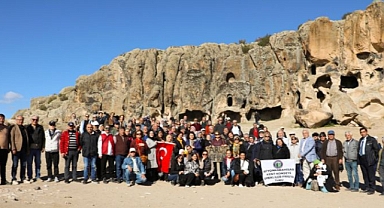 1000 Emekli, Frig Vadisi’nde Tarihe Yolculuk Yaptı