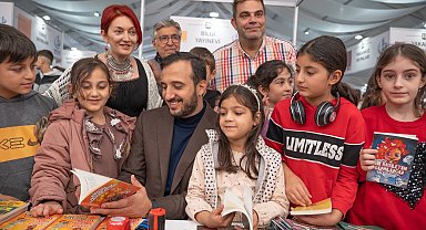 3. Bağcılar Kitap Fuarı devam ediyor