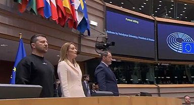 AB, Zelenskyj'i zirveye davet etti