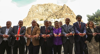 Afyonkarahisar’da “Türkiye’nin Kadın Öncüleri” Sergisi Düzenlendi