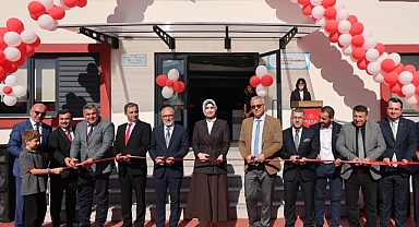 Afyonkarahisar Valisi Kübra Güran Yiğitbaşı, Birikim Okulları Kampüsü’nün Açılışını Gerçekleştirdi