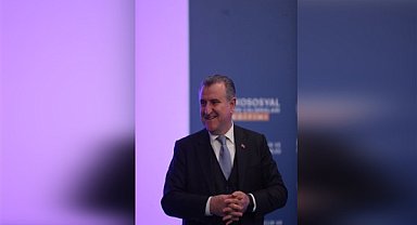 Bakan Bak: Ülkemizin yarınları için durmadan çalışacak, üretmeye devam edeceğiz