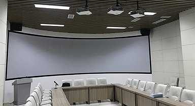 Bakan Bolat, Dubai Odaları Başkanı Lootah başkanlığındaki heyet ile görüştü