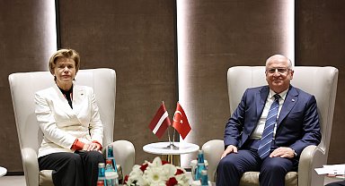 Bakan Güler, SAHA EXPO kapsamında görüşmeler gerçekleştirdi