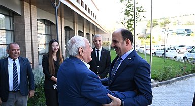 Başkan Altay’dan huzurevi ziyareti