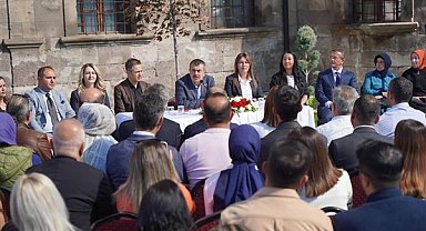Başkan Büyükkılıç, Bakan Tekin ile Öğretmenler Odası Buluşması Programı'na katıldı
