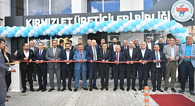 Başkan Büyükkılıç: Bu şehrin üretenlerini sırtımızda taşımayı görev biliyoruz