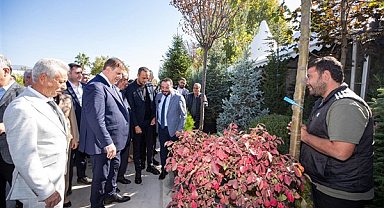Başkan Tugay: Birlik ve beraberlik içinde bu kumpasları darmadağın edeceğiz