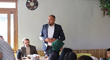 Bayat Belediye Başkanı Bodur, öğretmenlerle buluştu