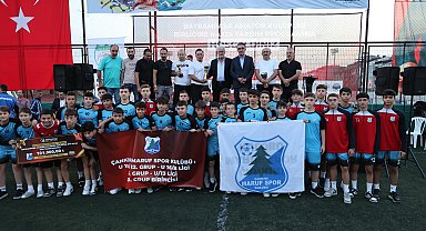 Bayrampaşa Belediyesi’nden spor kulüplerine destek