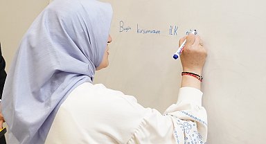 Beylikdüzü'nde okuma yazma kursunun yeni dönemi başladı