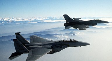 Bingöl, Bursa, Çanakkale, Diyarbakır, Elazığ ve Konya’da selamlama uçuşu yapıldı