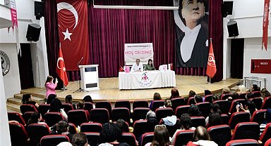 Bornova Belediyesi, Meme Kanseri Farkındalık semineri düzenledi