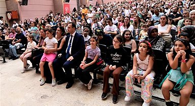 Bornova’da Çocuk Hakları Günü’ne özel kutlama