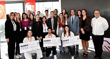 Bornova'da gençler afetlere karşı yarıştı
