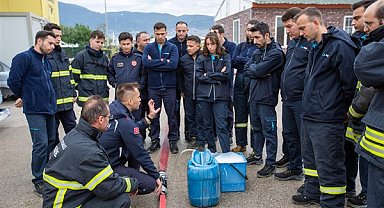 Bursa Büyükşehir’den fabrika itfaiyecilerine eğitim