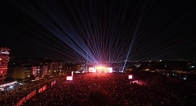 Bursa'da Cumhuriyet’in ilanının 101. yılı etkinliklerle kutlandı