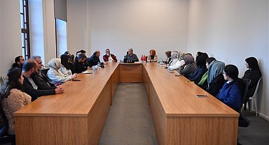 BÜSAM Şehir Akademi, birçok atölye ve seminer düzenliyor