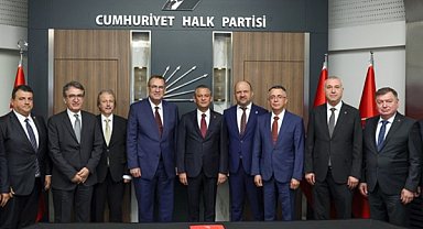 CHP Genel Başkanı Özel, HÖH Genel Başkanı Çakırov ile bir araya geldi