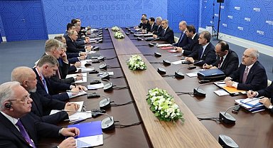 Cumhurbaşkanı Erdoğan, Rusya Federasyonu Devlet Başkanı Putin ile bir araya geldi