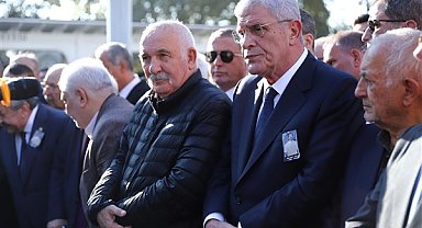 Dervişoğlu, iş insanı Mehmet Gül için düzenlenen cenaze törenine katıldı
