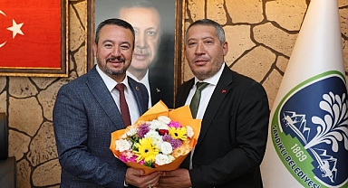 Dinar Belediye Başkanı Veysel Topçu’dan Sandıklı’ya Ziyaret