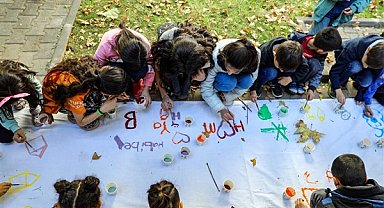 Diyarbakır'da çocuklar için müzik ve resim atölyesi düzenlendi