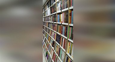 Diyarbakır'da öğrenci dostu sahaf