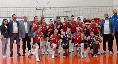 Diyarbakır Kadın Voleybol Takımı, Merinos Kadın Voleybol Takımını mağlup etti