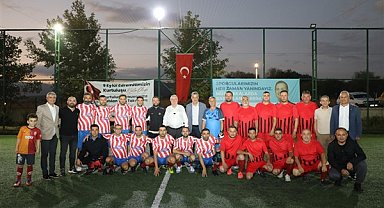 Edremit Belediyesi Cumhuriyet Kupası futbol turnuvası başladı