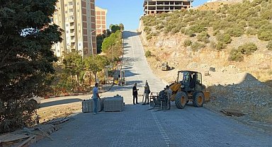 Edremit Belediyesi’nden yol düzenleme çalışmaları