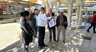 Emirdağ Belediye Başkanı Serkan Koyuncu, Çarşı Camii Bahçesindeki Çalışmaları İnceledi