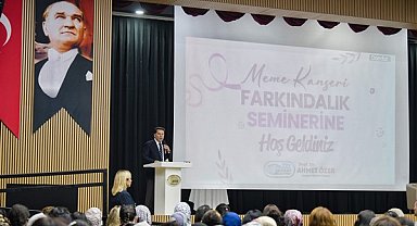 Esenyurt'ta meme kanserinde erken teşhisin önemine vurgu yapıldı
