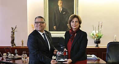 Eskişehir Baro Başkanı Günaydın, Başkan Ünlüce'yi ziyaret etti
