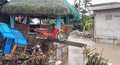 Filipinler'deki fırtına nedeniyle yüzden fazla kişi öldü