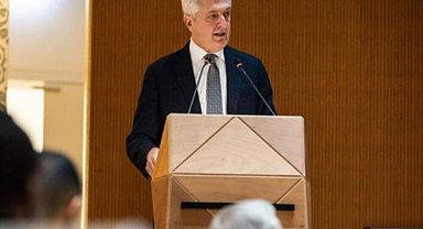 Grandi: Sudan'daki şiddetten kaçan 10 bin yeni mülteci Uganda'ya geliyor