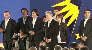 Gürcistan'ın iktidar partisi, AB yanlısı muhalefetin önünde önemli seçimde önde