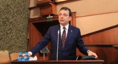 İmamoğlu: Özer'in şafak operasyonuyla gözaltına alınması uygunsuzdur