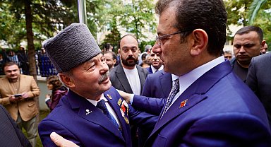 İmamoğlu, Uğur Mumcu Sosyal Yaşam Merkezi'ni ziyaret etti