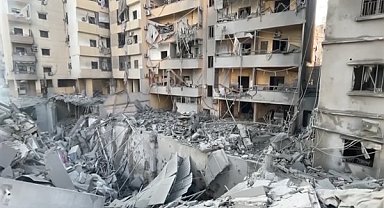 İsrail ordusu Han Yunus'ta bir evi bombaladı, en az 23 kişi öldü