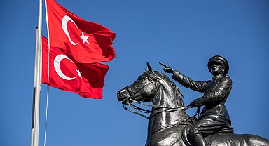 İzmir Büyükşehir Belediyesi 15 gün boyunca 19 ilçede 29 Ekim’i kutlayacak